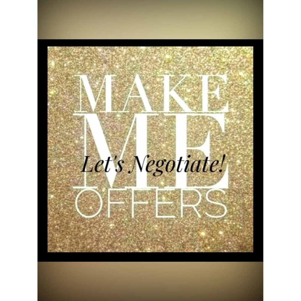 Glitter Gold "Make Me Offers" Graphic